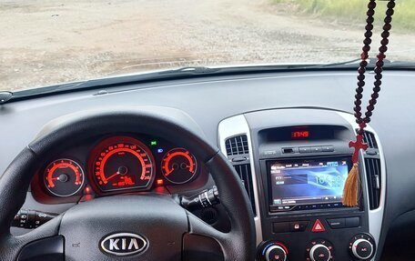 KIA cee'd I рестайлинг, 2011 год, 650 000 рублей, 6 фотография