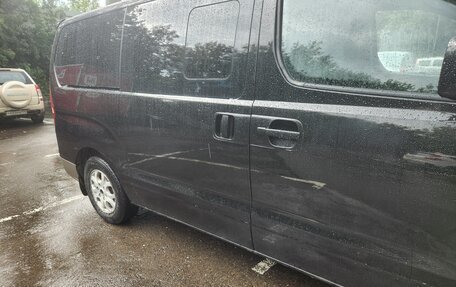 Hyundai H-1 II рестайлинг, 2008 год, 1 150 000 рублей, 7 фотография
