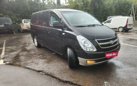 Hyundai H-1 II рестайлинг, 2008 год, 1 150 000 рублей, 2 фотография