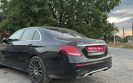 Mercedes-Benz E-Класс, 2019 год, 2 970 000 рублей, 10 фотография