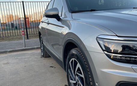 Volkswagen Tiguan II, 2018 год, 2 650 000 рублей, 2 фотография