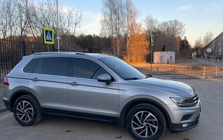 Volkswagen Tiguan II, 2018 год, 2 650 000 рублей, 5 фотография