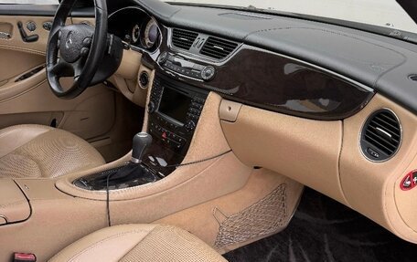 Mercedes-Benz CLS AMG, 2005 год, 2 350 000 рублей, 7 фотография