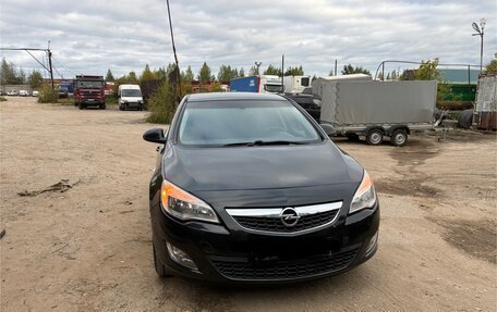 Opel Astra J, 2010 год, 790 000 рублей, 9 фотография