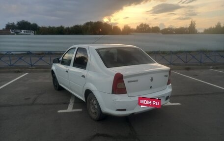 Renault Logan I, 2015 год, 275 000 рублей, 3 фотография