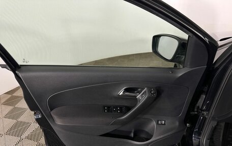 Volkswagen Polo VI (EU Market), 2013 год, 650 000 рублей, 7 фотография