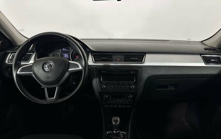 Skoda Rapid I, 2014 год, 570 000 рублей, 6 фотография