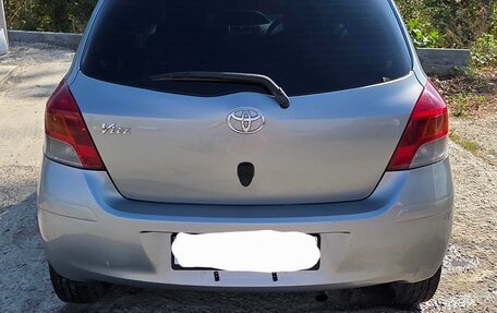 Toyota Vitz, 2009 год, 530 000 рублей, 2 фотография