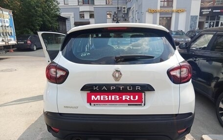 Renault Kaptur I рестайлинг, 2018 год, 949 000 рублей, 5 фотография