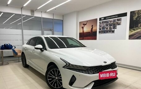 KIA K5, 2021 год, 2 700 000 рублей, 4 фотография