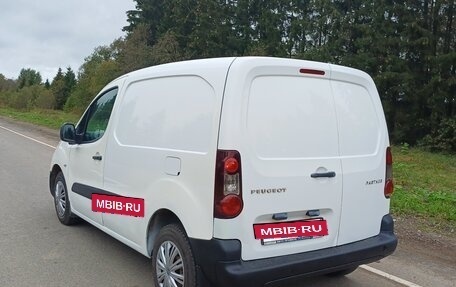 Peugeot Partner II рестайлинг 2, 2014 год, 570 000 рублей, 8 фотография