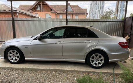 Mercedes-Benz E-Класс, 2011 год, 1 520 000 рублей, 9 фотография