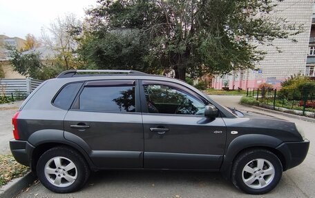 Hyundai Tucson III, 2007 год, 938 000 рублей, 1 фотография