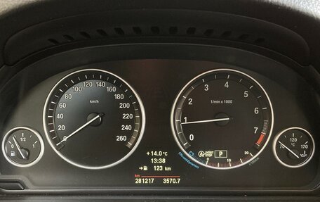 BMW 5 серия, 2012 год, 1 700 000 рублей, 23 фотография
