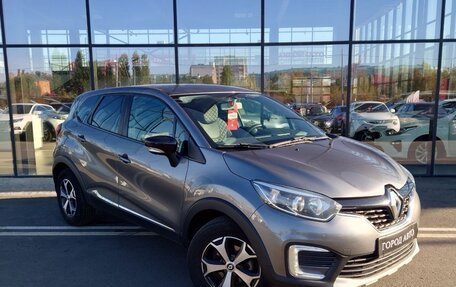 Renault Kaptur I рестайлинг, 2019 год, 1 574 000 рублей, 3 фотография