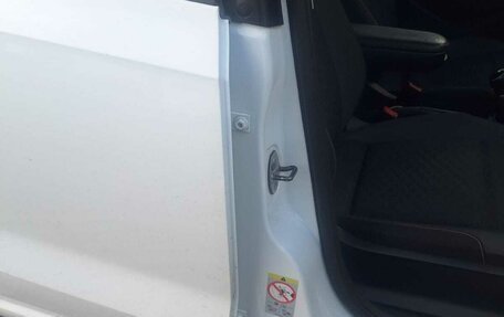 Volkswagen Polo VI (EU Market), 2018 год, 850 000 рублей, 9 фотография