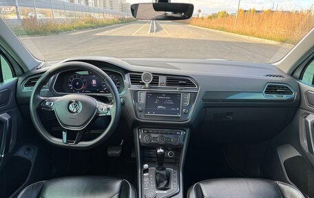 Volkswagen Tiguan II, 2017 год, 2 199 000 рублей, 11 фотография