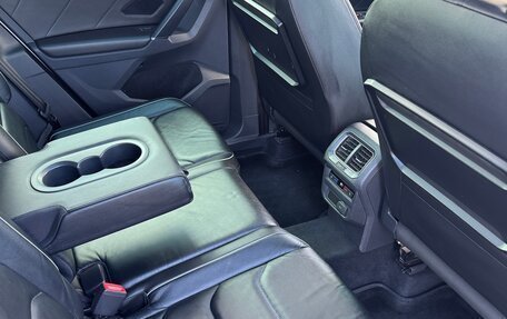 Volkswagen Tiguan II, 2017 год, 2 199 000 рублей, 18 фотография