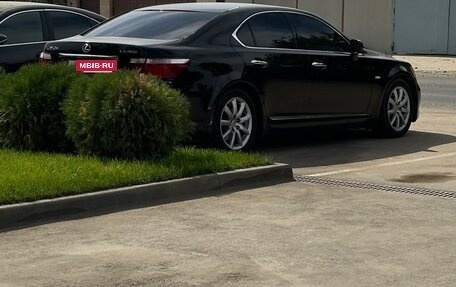 Lexus LS IV, 2008 год, 1 500 000 рублей, 2 фотография