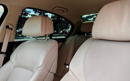 BMW 5 серия, 2012 год, 1 750 000 рублей, 19 фотография