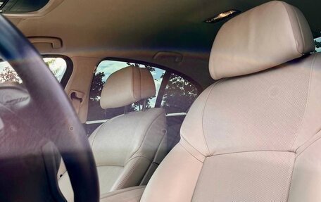 BMW 5 серия, 2012 год, 1 750 000 рублей, 18 фотография