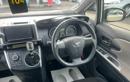 Toyota Wish II, 2009 год, 1 399 000 рублей, 16 фотография
