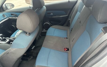 Chevrolet Cruze II, 2012 год, 695 000 рублей, 7 фотография