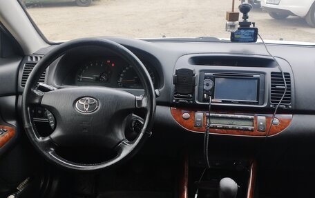 Toyota Camry V40, 2004 год, 700 000 рублей, 5 фотография