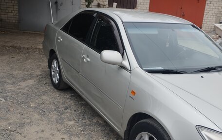 Toyota Camry V40, 2004 год, 700 000 рублей, 3 фотография