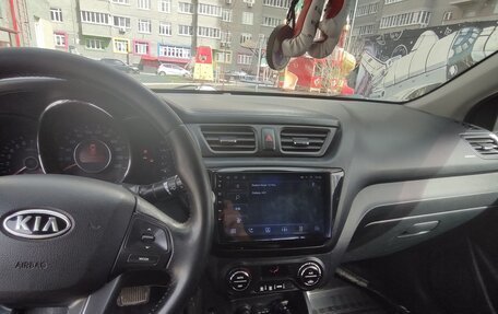KIA Rio III рестайлинг, 2012 год, 880 000 рублей, 12 фотография