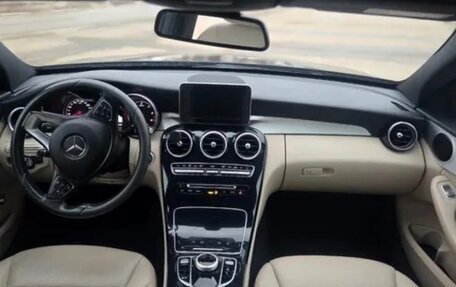 Mercedes-Benz C-Класс, 2017 год, 3 150 000 рублей, 2 фотография