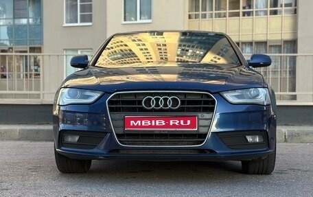 Audi A4, 2013 год, 1 380 000 рублей, 1 фотография