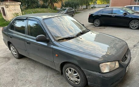 Hyundai Accent II, 2004 год, 245 000 рублей, 1 фотография