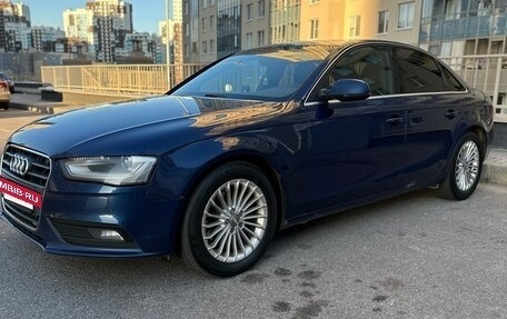 Audi A4, 2013 год, 1 380 000 рублей, 4 фотография