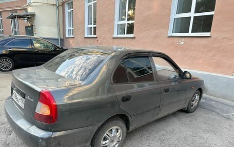 Hyundai Accent II, 2004 год, 245 000 рублей, 3 фотография