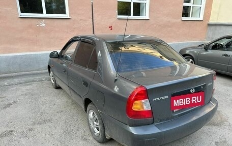 Hyundai Accent II, 2004 год, 245 000 рублей, 4 фотография