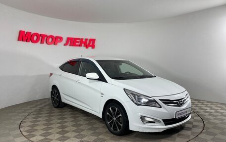 Hyundai Solaris II рестайлинг, 2015 год, 886 000 рублей, 3 фотография