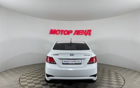 Hyundai Solaris II рестайлинг, 2015 год, 886 000 рублей, 5 фотография