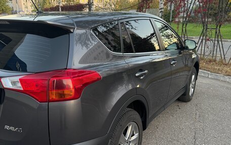 Toyota RAV4, 2015 год, 1 760 000 рублей, 3 фотография