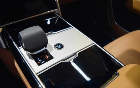 Land Rover Range Rover IV рестайлинг, 2025 год, 32 500 000 рублей, 15 фотография