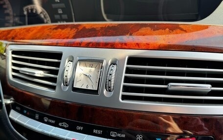 Mercedes-Benz S-Класс, 2007 год, 1 800 000 рублей, 20 фотография