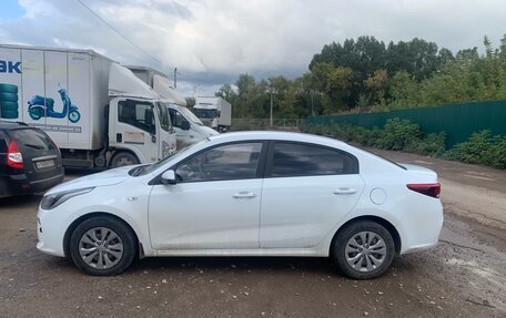 KIA Rio IV, 2020 год, 1 400 000 рублей, 2 фотография