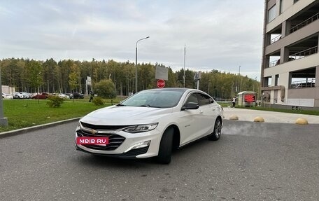 Chevrolet Malibu IX, 2020 год, 1 650 000 рублей, 3 фотография