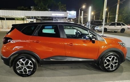 Renault Kaptur I рестайлинг, 2016 год, 1 150 000 рублей, 2 фотография
