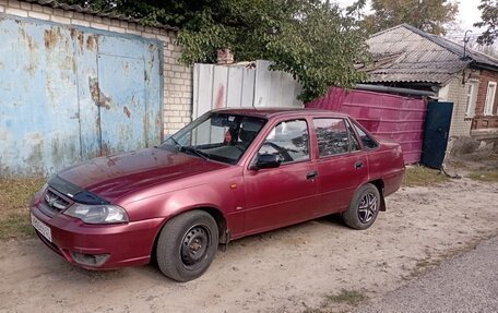 Daewoo Nexia I рестайлинг, 2009 год, 125 000 рублей, 3 фотография