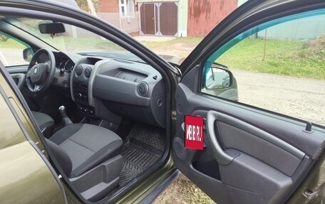 Renault Duster I рестайлинг, 2017 год, 970 000 рублей, 9 фотография