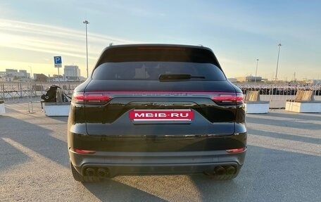 Porsche Cayenne III, 2022 год, 12 000 000 рублей, 6 фотография