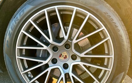 Porsche Cayenne III, 2022 год, 12 000 000 рублей, 32 фотография