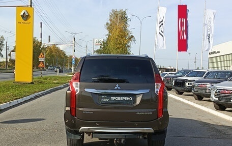 Mitsubishi Pajero Sport III рестайлинг, 2018 год, 2 850 000 рублей, 8 фотография