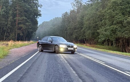 BMW 3 серия, 2017 год, 2 200 000 рублей, 3 фотография